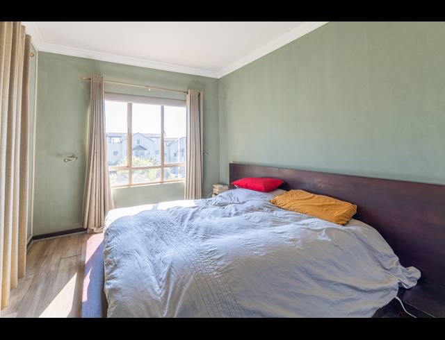 2 BEDROOM APARTMENT FOR SALE IN LONEHILL